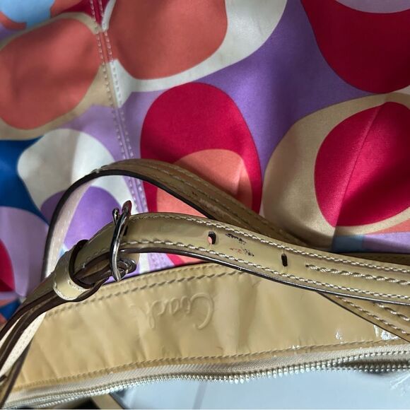 Coach Scarf Print Sateen Bag - Picture 12 of 12